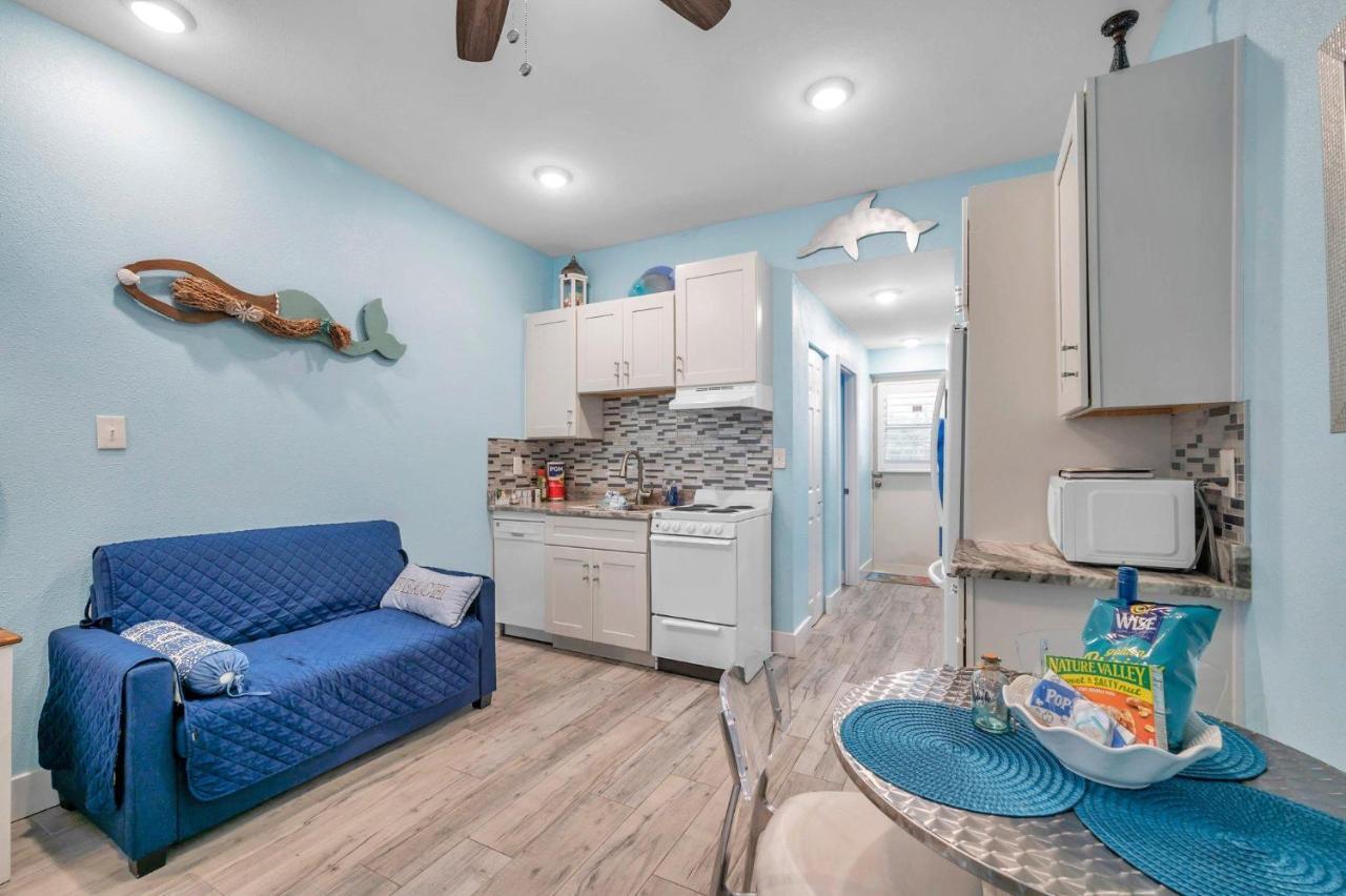 Picturesque Waterfront Studio Clearwater Beach Bagian luar foto